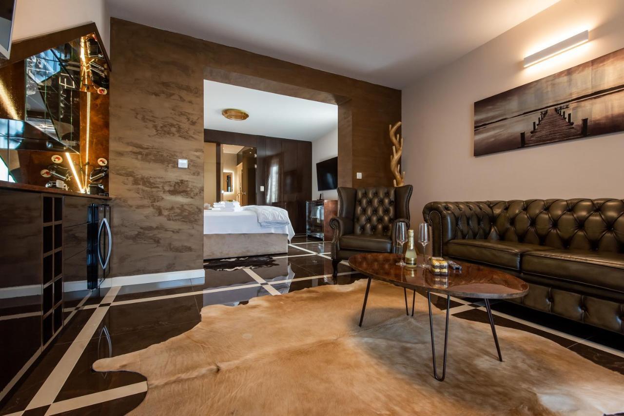 Suites Kod Guste Sukošan Exterior foto