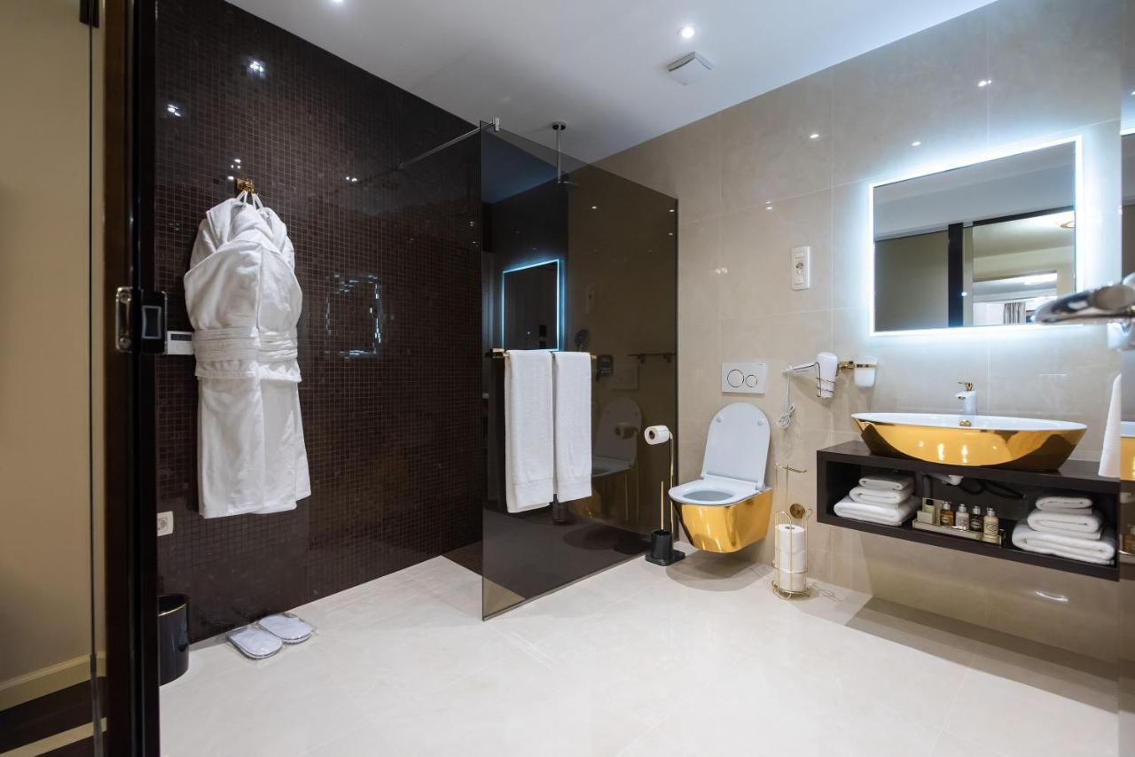 Suites Kod Guste Sukošan Exterior foto